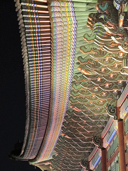 Điện Sujeongjeon về đêm tại Cung điện Gyeongbokgung