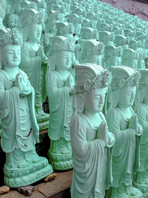 Đỉnh núi Sanbangsan nhìn từ dưới lên, đảo Jeju, Hàn Quốc