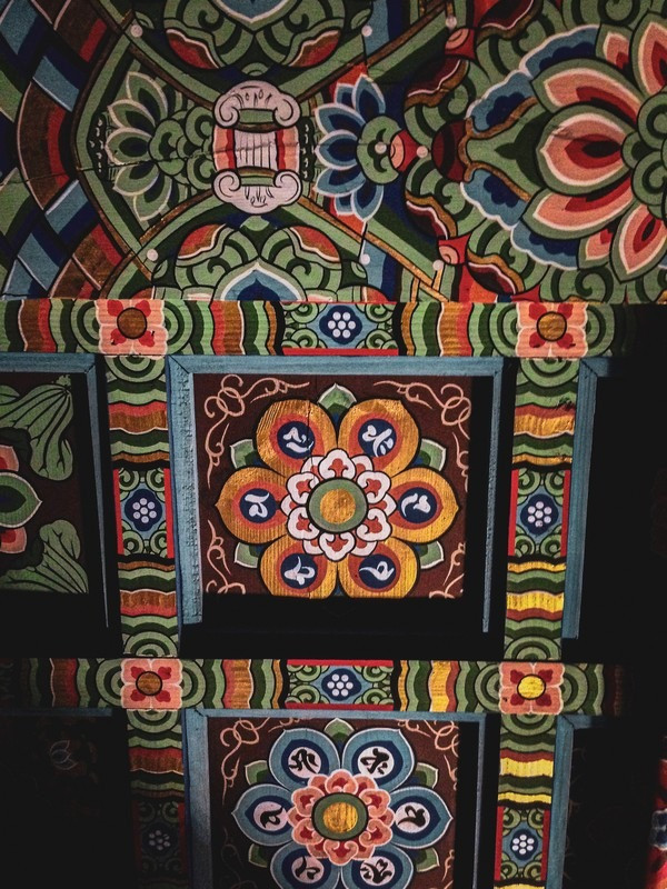 Một góc chùa Bongeunsa về đêm