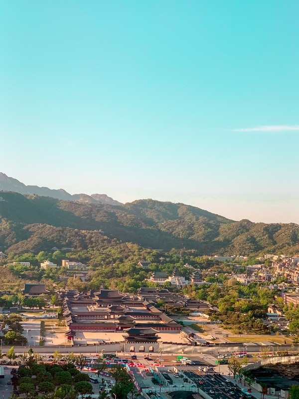 Ngoại cảnh khách sạn Four Seasons Seoul