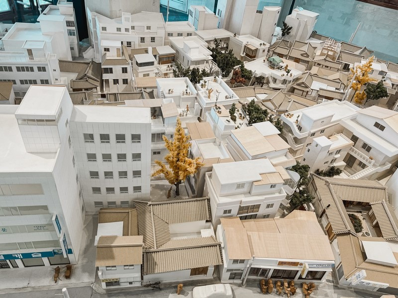 Những ngôi nhà Hanok tại Làng Bảo Tàng Donuimun, Seoul, Hàn Quốc