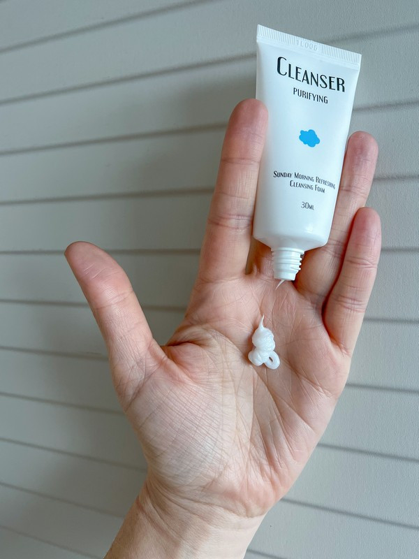 Sữa rửa mặt Sunday Morning Refreshing Cleansing Foam