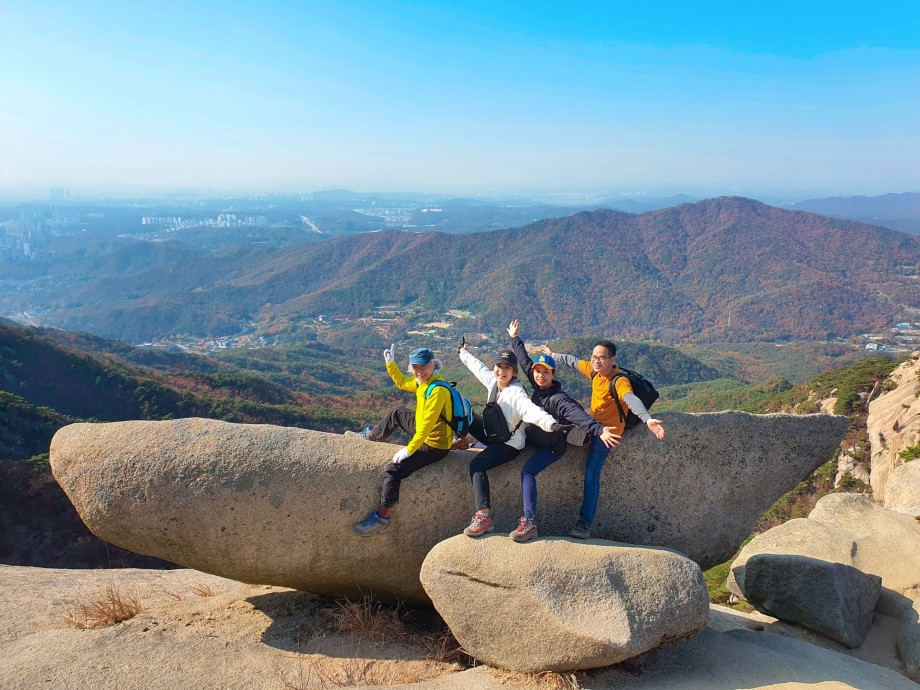 Nga Travel gợi ý cách mix đồ “Hot trend” đi du lịch mùa thu Hàn Quốc