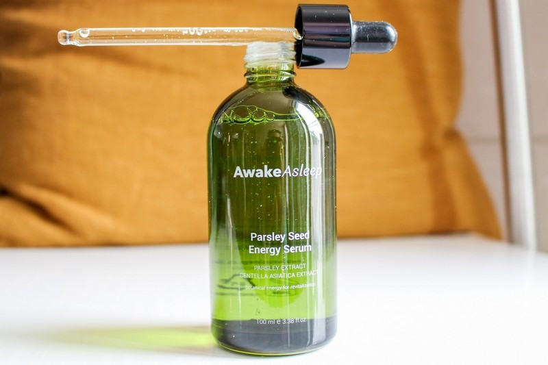Tinh chất rau mùi tây AwakeAsleep, chăm sóc da Hàn Quốc